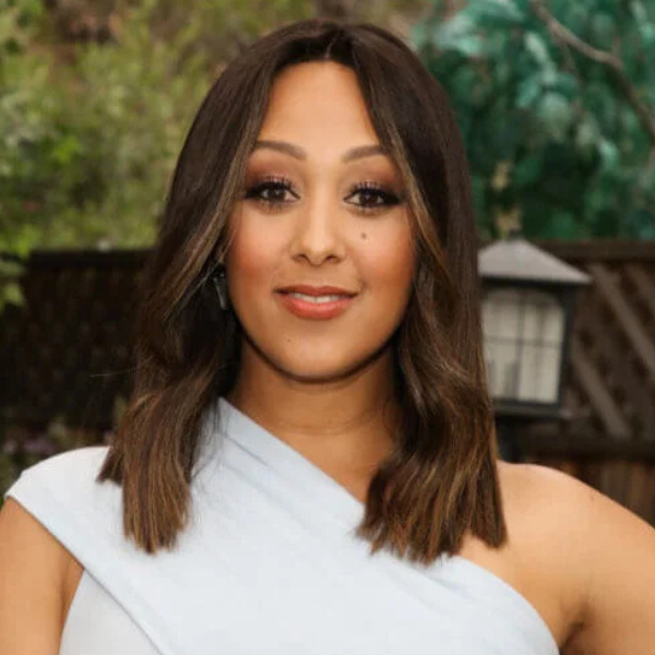 tamera mowry net worth